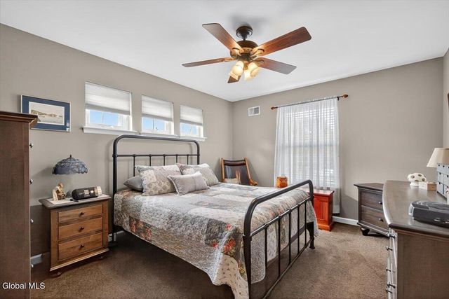 114 Cherry Blossom Court, Rotterdam, NY 12306