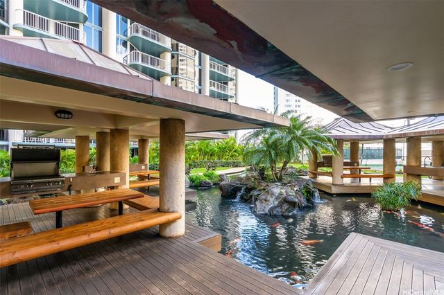 1212 Nuuanu Avenue 512, Honolulu, HI 96817