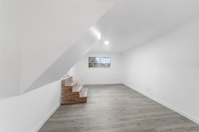 1911 Avenue O, Huntsville, TX 77340