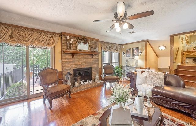 1204 KENWOOD Court, Prattville, AL 36067