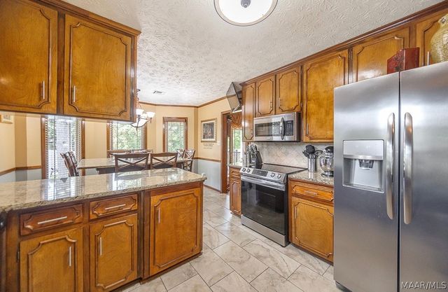 1204 KENWOOD Court, Prattville, AL 36067