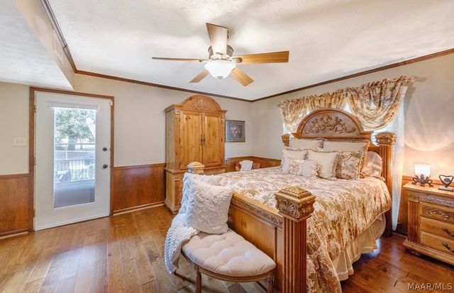 1204 KENWOOD Court, Prattville, AL 36067