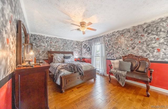 1204 KENWOOD Court, Prattville, AL 36067