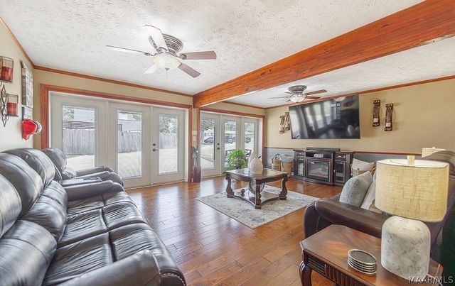 1204 KENWOOD Court, Prattville, AL 36067