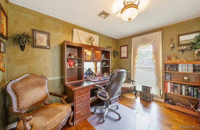 1204 KENWOOD Court, Prattville, AL 36067