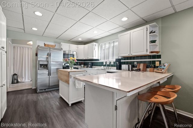 1940 S Ortonville Road, Brandon Charter Township, MI 48462