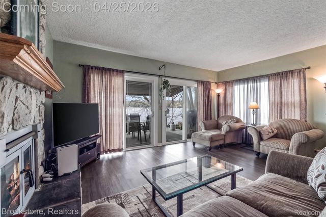 1940 S Ortonville Road, Brandon Charter Township, MI 48462