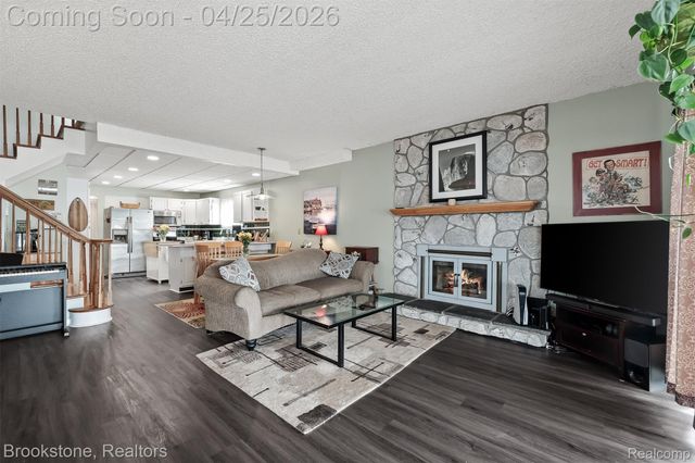 1940 S Ortonville Road, Brandon Charter Township, MI 48462