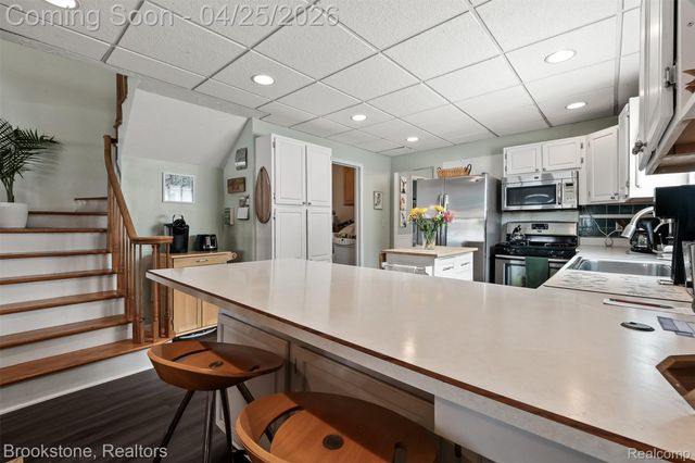 1940 S Ortonville Road, Brandon Charter Township, MI 48462