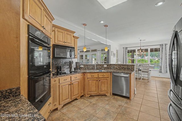 3169 Bridge Moore Drive, Nesbit, MS 38651