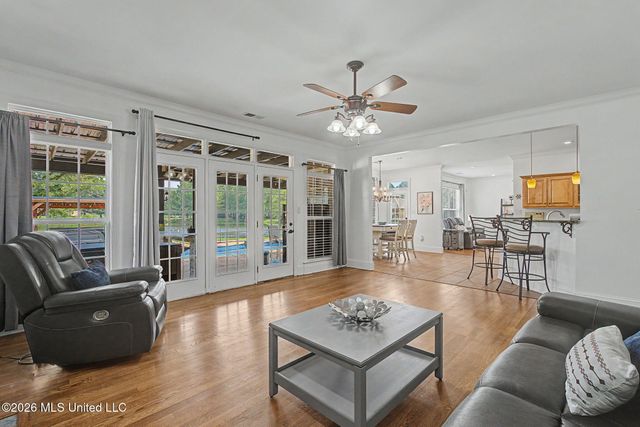 3169 Bridge Moore Drive, Nesbit, MS 38651