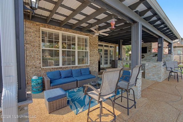 3169 Bridge Moore Drive, Nesbit, MS 38651