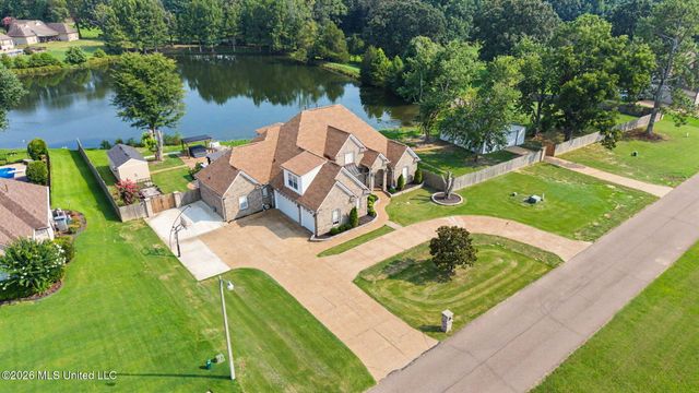 3169 Bridge Moore Drive, Nesbit, MS 38651