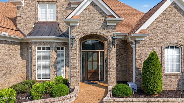 3169 Bridge Moore Drive, Nesbit, MS 38651