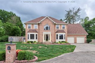 202 Pleasant View Drive, Hurricane, WV 25526
