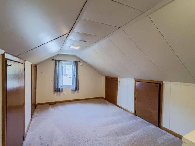 87 Charleston Avenue, Columbus, OH 43214