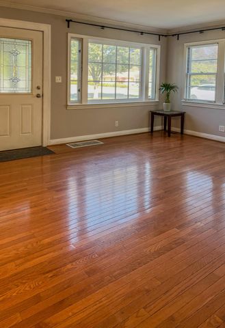 87 Charleston Avenue, Columbus, OH 43214