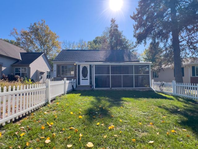 87 Charleston Avenue, Columbus, OH 43214