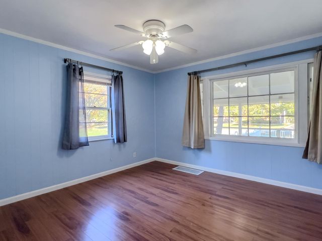 87 Charleston Avenue, Columbus, OH 43214