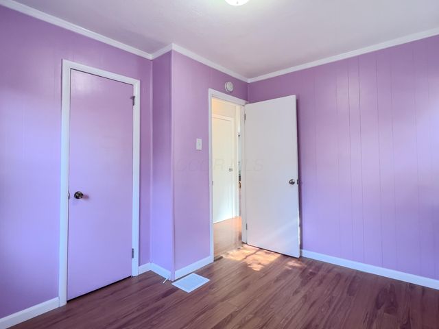 87 Charleston Avenue, Columbus, OH 43214