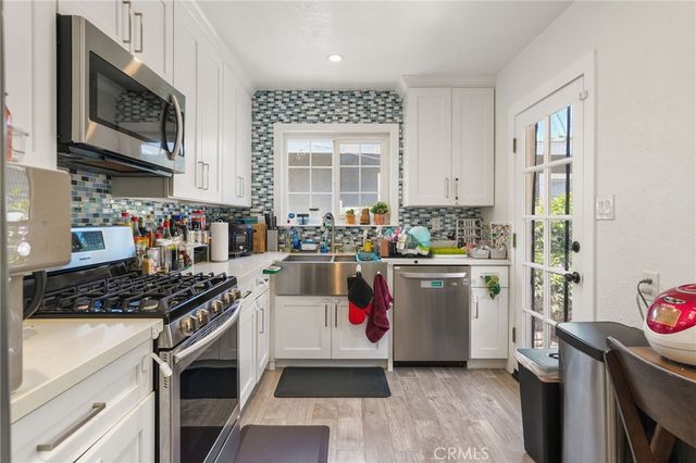 2358 Snowden Avenue, Long Beach, CA 90815