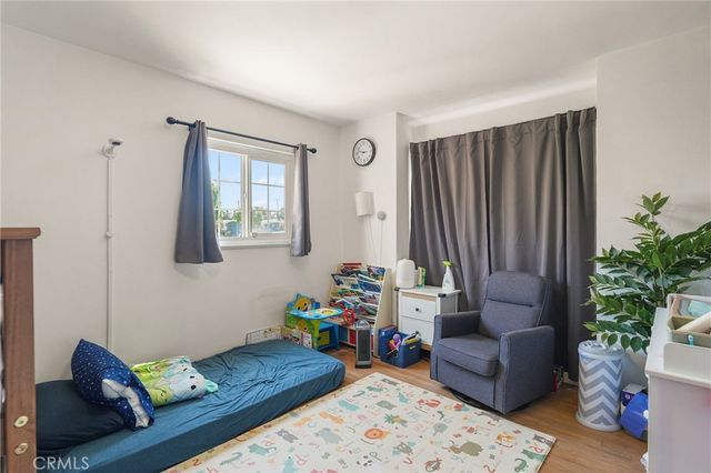 2358 Snowden Avenue, Long Beach, CA 90815