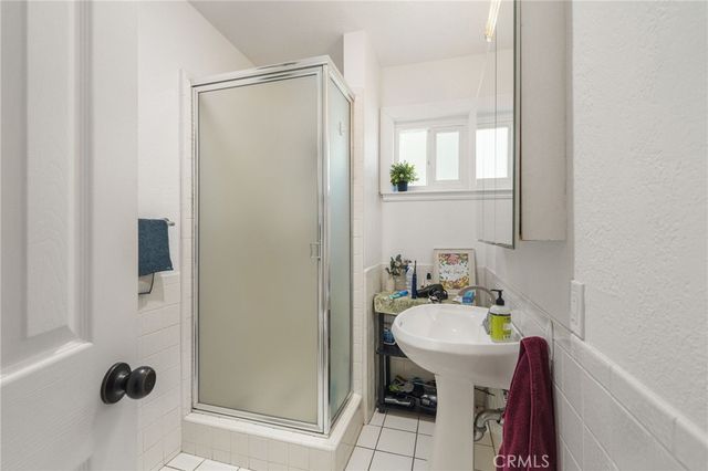 2358 Snowden Avenue, Long Beach, CA 90815