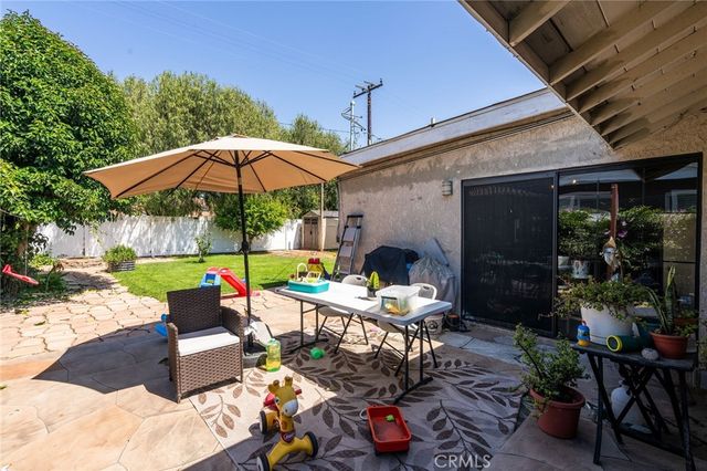 2358 Snowden Avenue, Long Beach, CA 90815