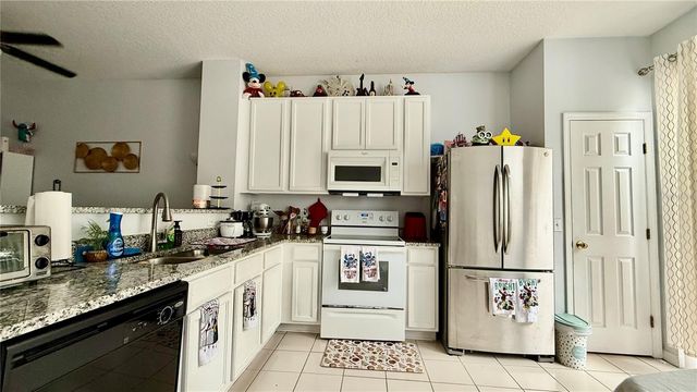 5300 PARADISE CAY CIRCLE, Kissimmee, FL 34746