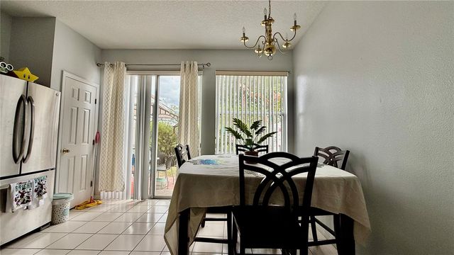 5300 PARADISE CAY CIRCLE, Kissimmee, FL 34746