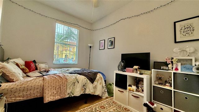 5300 PARADISE CAY CIRCLE, Kissimmee, FL 34746