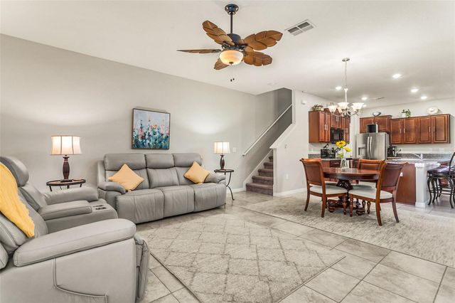 10642 LAKE MONTAUK DRIVE, Riverview, FL 33578