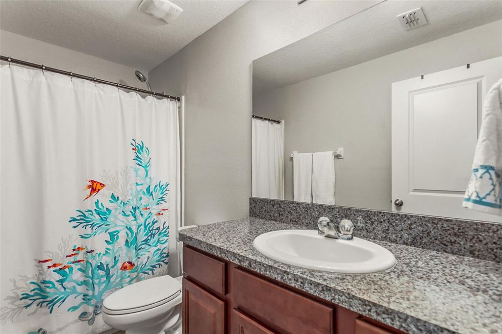 Image 19 of property listing at 10642 LAKE MONTAUK DRIVE, Riverview, FL 33578