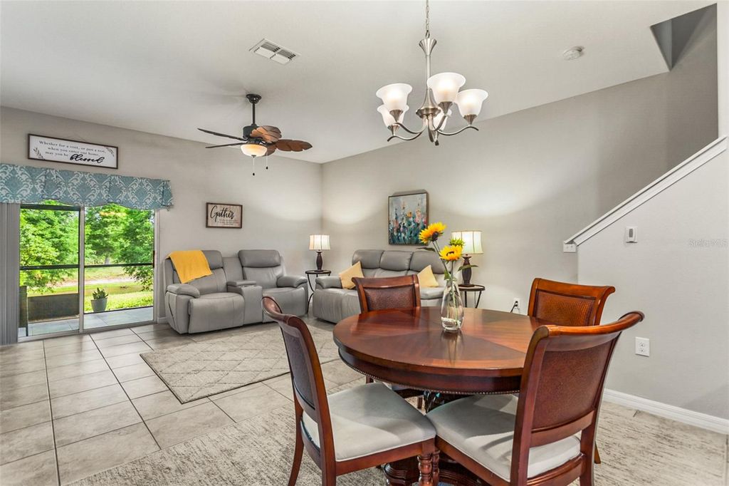 Image 10 of property listing at 10642 LAKE MONTAUK DRIVE, Riverview, FL 33578