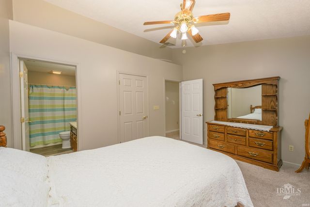 1221 N Saybrook Lane, Muncie, IN 47304