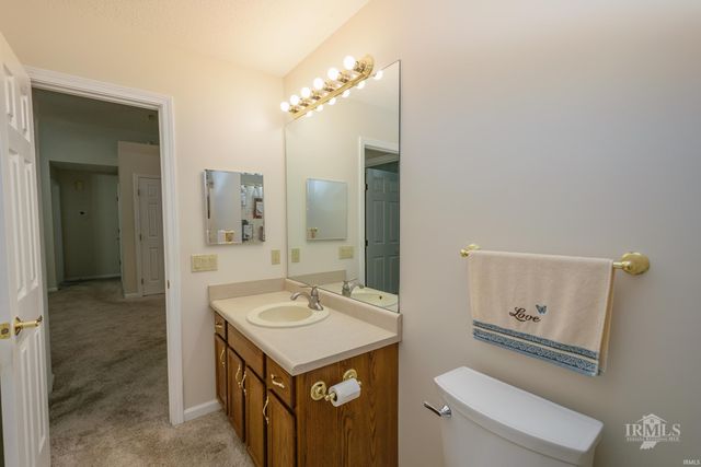 1221 N Saybrook Lane, Muncie, IN 47304