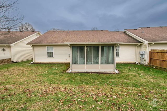 1221 N Saybrook Lane, Muncie, IN 47304