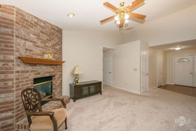 1221 N Saybrook Lane, Muncie, IN 47304