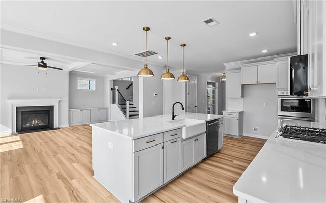 5504 Penguin Drive, Summerfield, NC 27358