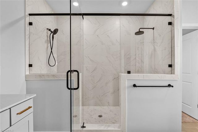 5504 Penguin Drive, Summerfield, NC 27358