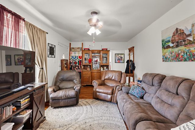 1535 Melrose Ave, Modesto, CA 95350