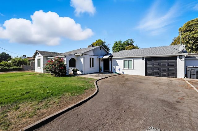 1535 Melrose Ave, Modesto, CA 95350