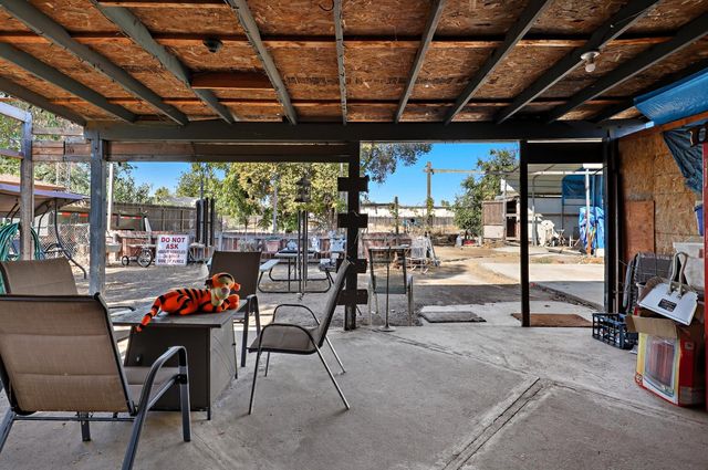 1535 Melrose Ave, Modesto, CA 95350