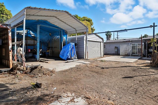 1535 Melrose Ave, Modesto, CA 95350