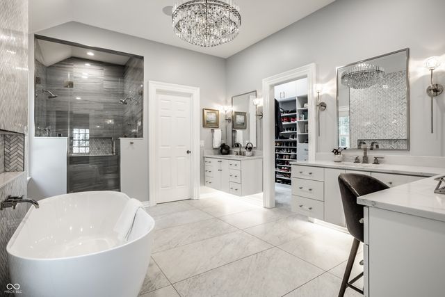 5715 Sunset Lane, Indianapolis, IN 46228