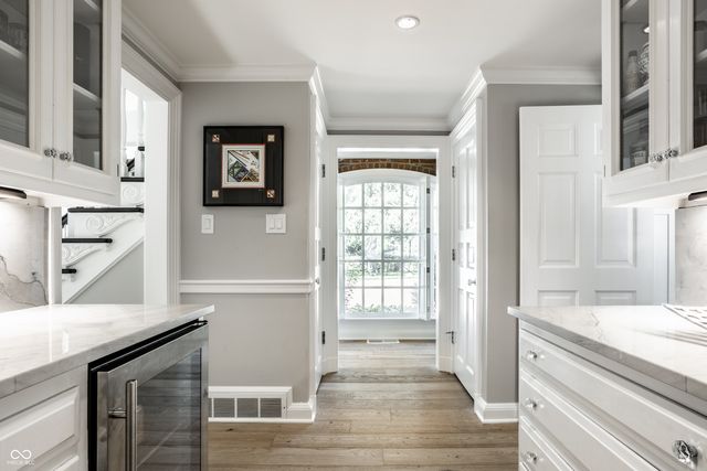 5715 Sunset Lane, Indianapolis, IN 46228