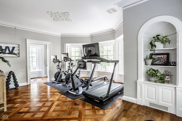 5715 Sunset Lane, Indianapolis, IN 46228