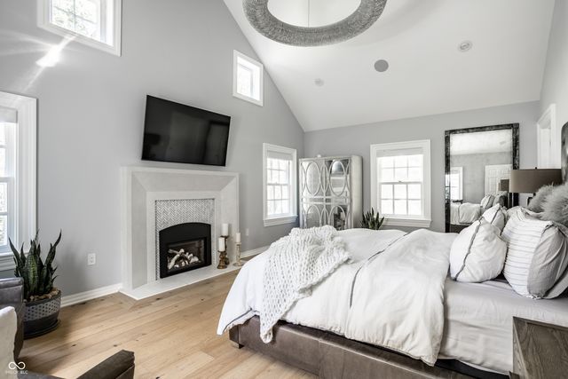 5715 Sunset Lane, Indianapolis, IN 46228