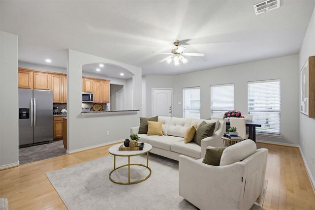 6744 Pistoia Drive, Frisco, TX 75034