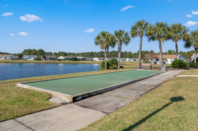 187 Lakeside Crossing Dr., Conway, SC 29526